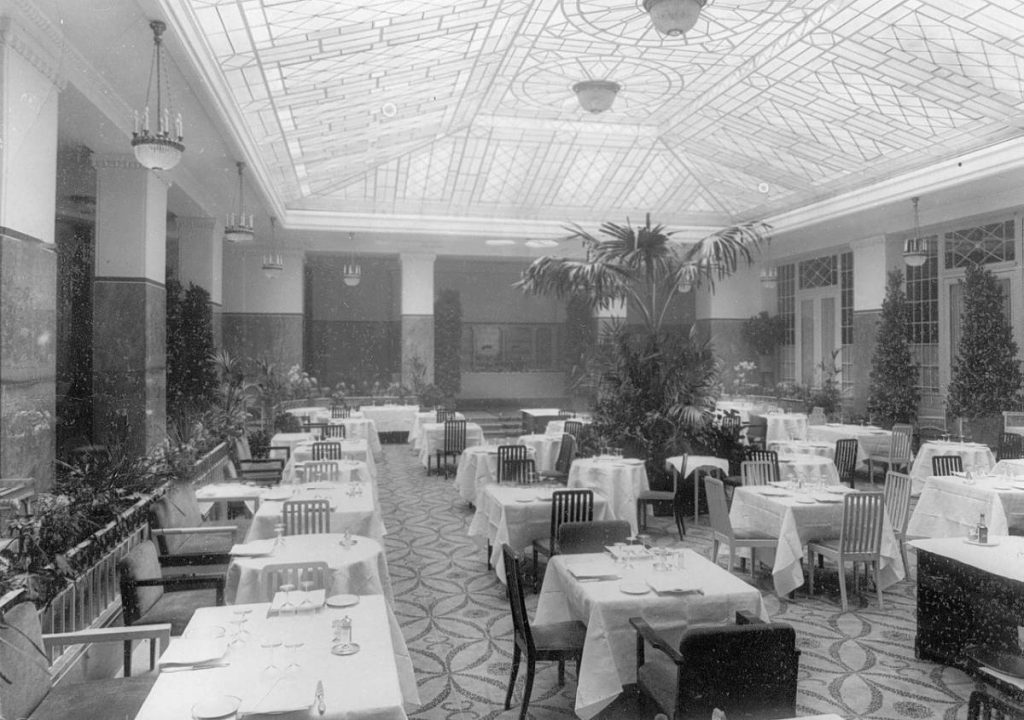 Санкт-Петербург. «Астория» Astoriya zal restorana 1024x720 - Санкт-Петербург. «Астория»